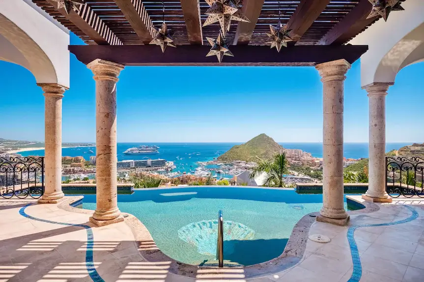 Luxury Estates Villas in Cabo San Lucas 