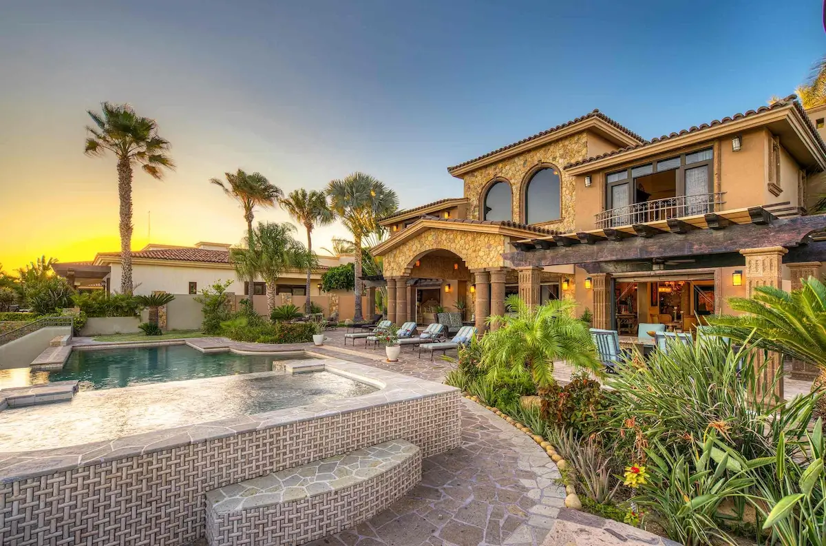 Luxury Estates Villas in Cabo San Lucas