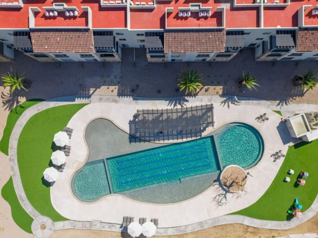 Los Cabos Alba Residences Discover the epitome of affordable luxury living at the newly launched Alba Residences. Strategically located just steps from the main highway, this property offers unparalleled accessibility and convenience. In addition to residential units, Alba features commercial spaces on the first two floors, enhancing the overall living experience for residents. We are pleased to announce that the final units are still available at pre-sale pricing. For further information, please do not hesitate to contact me. Finishings extra.PRICE IS BASED. Descubra el epítome de la vida de lujo asequible en las recién inauguradas Alba Residences. Estrategicamente ubicadas a solo unos pasos de la carretera principal, esta propiedad ofrece una accesibilidad y conveniencia inigualables. Además de las unidades residenciales, Alba cuenta con espacios comerciales en los primeros dos pisos, mejorando la experiencia de vida en general para los residentes. Nos complace anunciar que las últimas unidades aún están disponibles a precios de pre-venta. Para más información, no dude en ponerse en contacto conmigo. Acabados extra – 306 Cannes, Cabo Corridor, BS