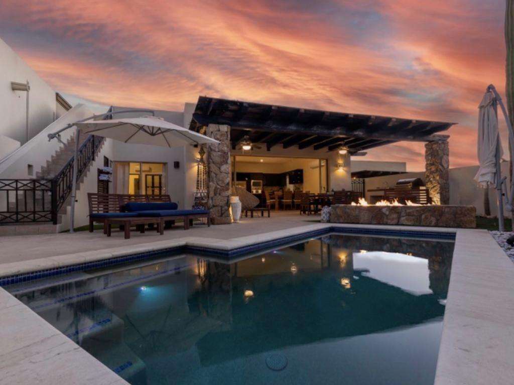 Los Cabos Sierra Dorada Discover a unique brand new residence inside Sierra Dorada. A measured, low-density community set along the Cabo corridor. Completed in 2025, this four bedroom, four-and-a-half-bathroom home has never been lived in. It arrives as it was built: untouched, and ready to become yours.Picture your mornings on the second floor, where your bedroom face outward toward the Sea of Cortez, and natural light fills the rooms before the day begins. Imagine the first floor as the center of your daily life, an open-plan living and dining space designed for wide movement, with a service room tucked at the rear.The front-facing lot arrives as open ground, a blank canvas ready to be shaped into a native Baja California Sur garden, planted with the desert species that define this landscape. Within Sierra Dorada community you can find a shared pool area surrounded by green gardens. Beyond the gates, recreational centers, schools, golf courses, and retail are all within immediate reach. Discover a location that places you ten minutes from downtown Cabo San Lucas, and swimmable beaches lie just a short drive away. for sale