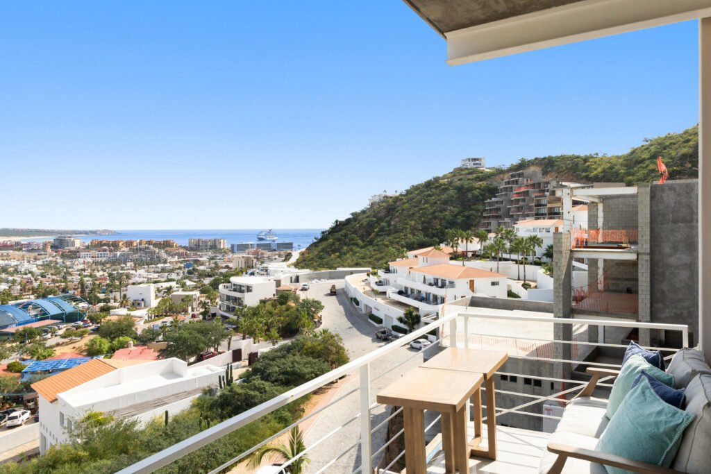 Los Cabos Maroma Los Cabos Boutique development located in El Tezal ( behind Santa Carmela Market), one of the fastest-growing and most desirable areas in Cabo San Lucas. This exclusive project offers only 8 units, with just 2 condos per floor, ensuring privacy and comfort.Each unit features:2 bedrooms,2 full bathrooms + 1 half bath, Open-concept kitchen, living, and dining area.Ocean – BlueBay 203A at Pedregal, Cabo San Lucas, Cabo San Lucas, BS