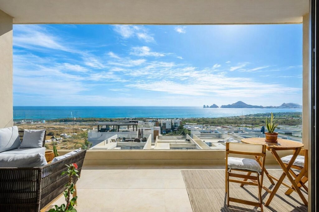 Los Cabos Cascadas The unit is located within Cascadas Pedregal, one of the most sought after developments within Pedregal. Great Marina and ocean – Calle Nogal, Cabo Corridor, BS