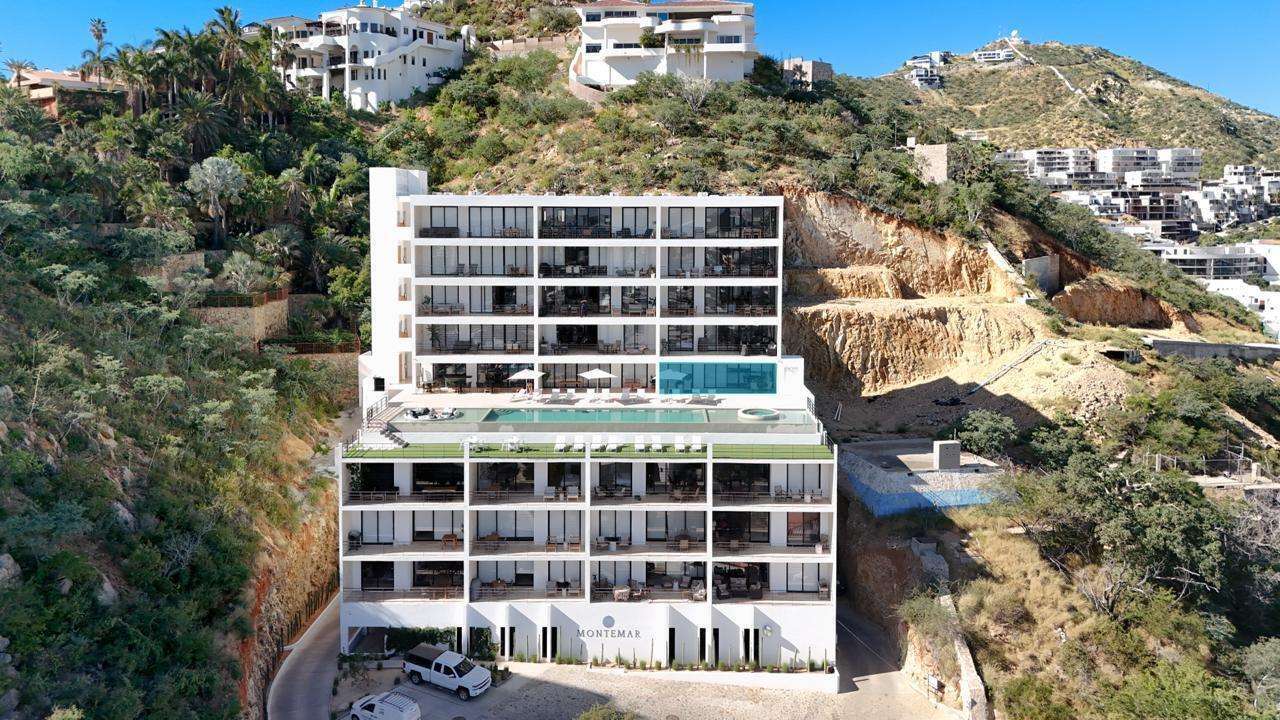 Los Cabos Duara This property has amenities such as: Swimming pool, gym, game room, mini golf, basketball courts, children's play area and a common meeting room.Direct Developer Financing in US Dollars: Term: Up to 60 months. Fixed annual interest rate: 9% or 18 months interest-free.Simple and fast process. --------------------------------------------------------Financiamiento Directo del Desarrollador en Pesos Mexicanos: Plazo: Hasta 60 meses. Tasa de interés anual fija: 12% o 18 meses sin intereses.Proceso sencillo y rápido. for sale