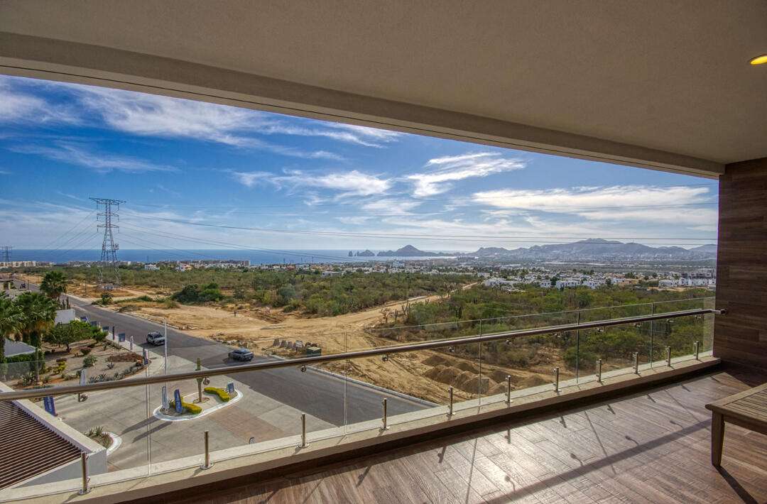 Los Cabos Residencial Coronado Location, Location, Location! Coronado Residence, ideally situated in San José del Cabo. This prime location offers unparalleled access to downtown San José del Cabo and the vibrant Art District, providing an exceptional environment for both living and working.Coronado Residence features a limited collection of 11 condominiums and 2 commercial spaces, ensuring a luxurious experience at a competitive price point. This a Penthouse 3-bedroom, layouts with corresponding 3 bathrooms, roof garden, open-concept kitchens equipped with high-quality appliances, and air conditioning for optimal comfort. Residents will also benefit from luxury amenities including a gated lobby with secure access, and a rooftop garden featuring an exclusive social area, jacuzzi, gym, and grill for alfresco enjoymen for sale