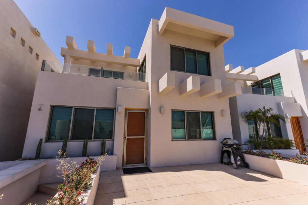Los Cabos Camino Del Mar BEST DEAL IN CAMINO DEL MAR! Located in el Tezal, Los cabos, Upgraded home with Maids quarters, Marbel Floors and Grill area, Don't miss the Opportunity to own this 3-Bedroom, 3.5-Bath plus Maid quarters Home in Camino del Mar, Cabo San Lucas, Discover your dream home in the tranquil Camino del Mar community! fully furnished, turnkey property offers an unparalleled living experience for convenience and privacy. Low HOA Fees - Affordable livingResort-Style Amenities:24/7 Gated Security - Peace of mind day and night Sparkling Community Pool - Perfect for cooling off on warm Cabo days Fully Equipped Gym - Stay fit and active without leaving the community Beautiful Park - A serene space to enjoy nature and Pet Park. – PRIVADA LAS PALMAS, Cabo Corridor, BS