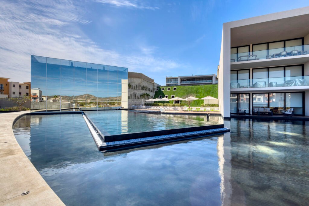 Los Cabos Cardinal Living Great investment - The Suite comes fully furnished ...Amazing Rental income history. Please, we need at least 24-48 hrs notice for a showing because the unit is rented most of the time. Thank you. – SUNSET Paseo Del Monte, San Jose del Cabo, BS