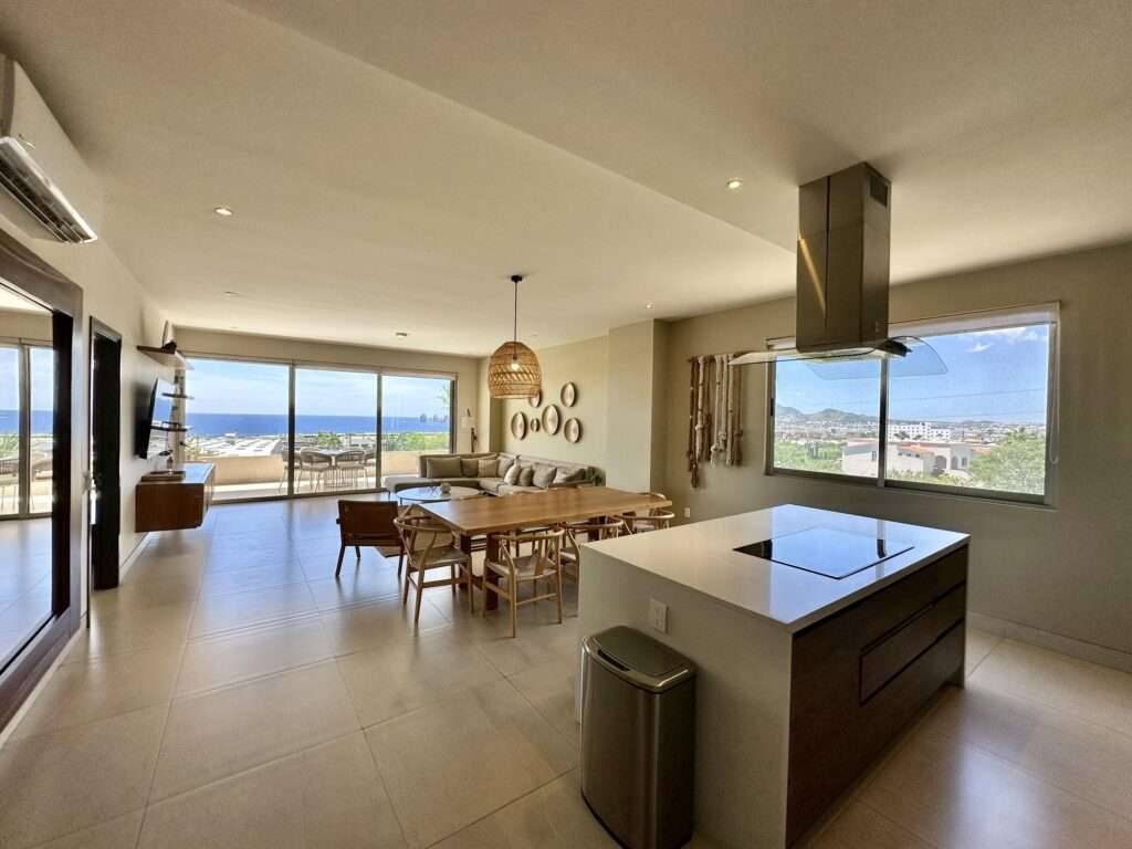 Los Cabos The O Pedregal Discover this exclusive condominium in O Pedregal, the best community in Los Cabos, near the marina and El Arco. This spectacular building features 19 condos. Enjoy luxury amenities such as a pool, parking, elevator, and security. By acquiring your property, you'll gain access to the semi-private beach and the facilities of Pedregal, which include tennis and pickleball courts, as well as renowned restaurants. Don't miss the opportunity to live in one of the most prestigious areas of Los Cabos – Vista Vela II Corner Unit, Cabo Corridor, Cabo Corridor, BS