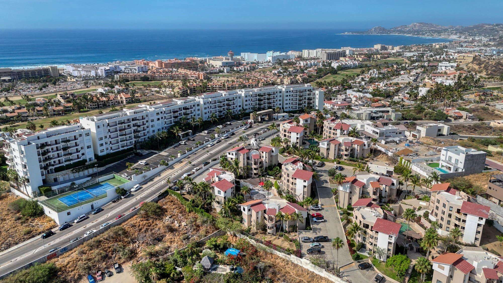 Los Cabos Hacienda Los Cabos Not every condo in Hacienda Los Cabos needs a renovation project.This 3rd-floor residence is clean, bright, and move-in ready, giving you a blank canvas to create your own style.Featuring 2 bedrooms and 2 bathrooms, this property offers excellent value in one of San José del Cabo's most established residential communities.The primary bedroom enjoys impressive for sale