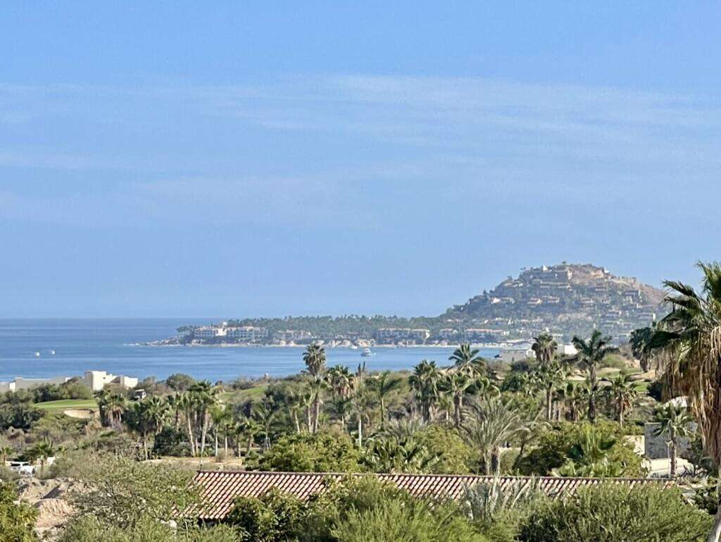 Los Cabos Albaluz Residence 606 at ALBALUZ is an elegant sixth-floor, ocean- – SUNSET PASEO DEL MONTE CLUB CAMPESTRE, San Jose del Cabo, BS