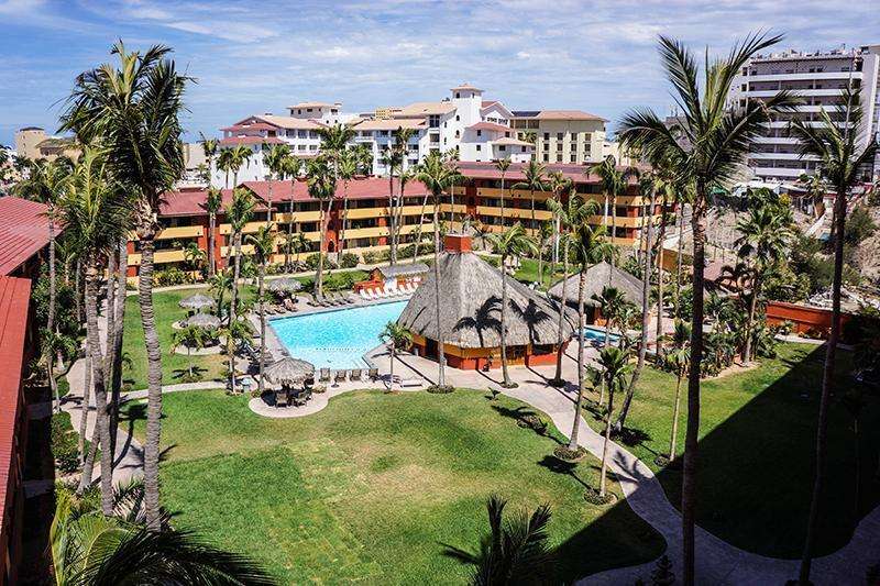 Los Cabos Marina Sol Unbeatable location! This unique spacious 2-bedroom condo, located in the heart of Cabo San Lucas, one block from the famous Medano beach, and only a five-minute walk to the center of Cabo and the Marina, can sleep 6 guests, condo fully furnished. There are two full bathrooms, this unique condo has access to the patio from both bedrooms, so when you get up in the morning you can walk straight onto the patio to enjoy your first cup of coffee. A fully fitted kitchen will take care of all your cooking needs, eat at the dining table or Bar-B-Que on the spacious extra-large patio which has a beautiful – Paseo El Pescador, Cabo San Lucas, BS